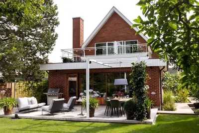 Image de Villa Magnolia Limhamn, retro design in the 60s with pool