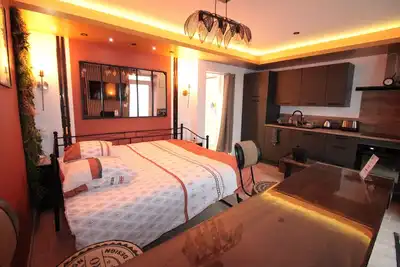 Image de Luxury Suite : Terrain 800m²/Terrasse/Barbecue/Parking Privée Video Surveillance