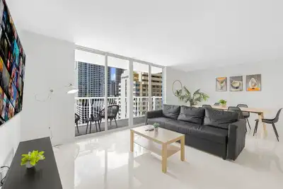 Image de Elegant Brickell Retreat + Free Parking
