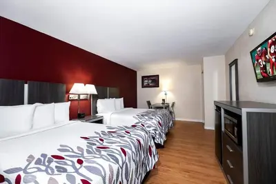 Image de Convenient Room Ideal for Budget Travelers near Houston's Top Attractions