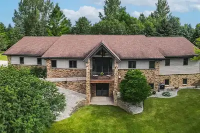 Image de Spacious 5-Bedroom Retreat House In Chilton, Wi!