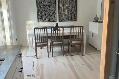 Image de East Hill Nook - Quiet east hill neighborhood