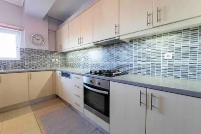 Image de Cozy top floor flat Petralona