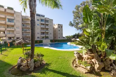 Image de Beautiful apartment 200m from best beach Marbella