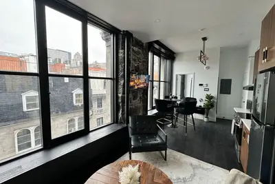 Image de Luxury 2bd Loft-Old Montreal 2a