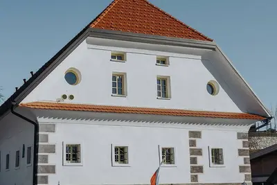 Image de Enchanted Misty Valley Cottage Apartments - Comfort One Bedroom Apartment