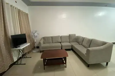 Image de Charming 4bedroom apartment with Ac, WiFi in terrific Quezon City