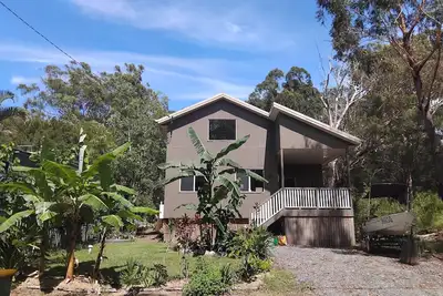 Image de The Taj - an open spaced 2 bedroom serene and inviting getaway on Russel Island