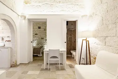 Image de White Rose by Rentbeat