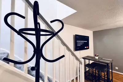 Image de Charming Home with Parking Near City Centre