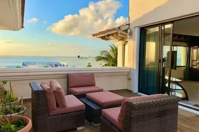 Large 4 bedroom Villa in Hotel Zone!