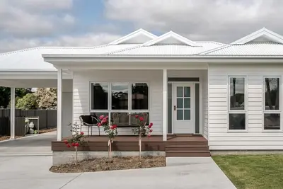 Image de Tamar Valley Luxury Retreat - You have struck Gold