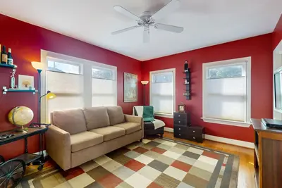 Image de Cozy house in central Houston with living room, Wifi and balcony