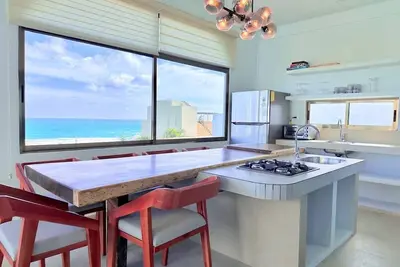 Image de The Charm of Isla Mujeres in a Penthouse!