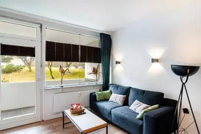 Appartement 'Design-app, Erstbezug 0822' avec jardin partagé, balcon et Wi-Fi