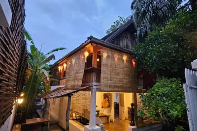 Image de Charming 2-bedroom apartment in a Heritage Villa with Ac