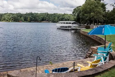 Image de 3 Lake Homes Together- Family Reunion Perfection