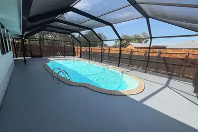 Image de Coastal Getaway with game room pool hot tub & inlaw suite in heart of Sebastian