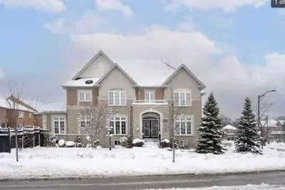 Image de Beautiful Serene Home with a study room