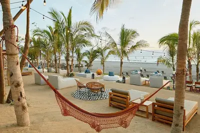 Image de Elite Christmas Week in Luxurious 3200 sf Grand Luxxe Villa Ocean View and Beach