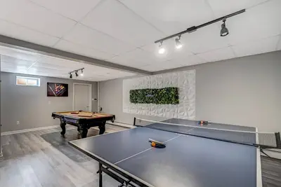 Image de Fun Mini Resort near Mt Poconos and Camelback with HotTub & Table Games