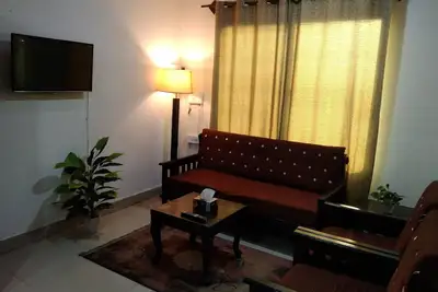 Image de Luxurious 1 Bed Family Apartment with WiFi, Self Check-in Islamabad