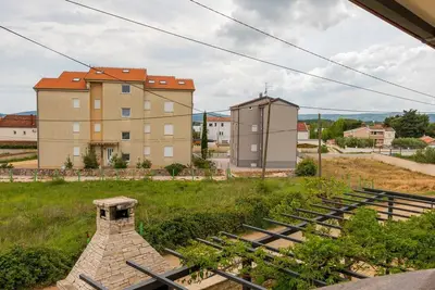 Image de Charming Three Bedroom House Turanj