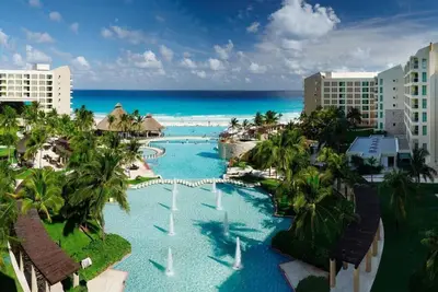 Image de 1 Bedroom Villa with Balcony and Ocean View\n