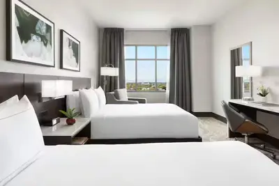 Image de Std 2 Queens, DoubleTree Tucson Downtown, Prime Location in Downtown, 2 Units