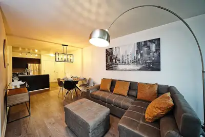 Image de The Front Condominiums