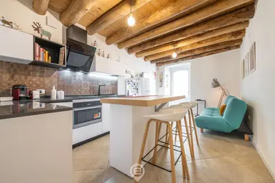 Classic Urban Elegance