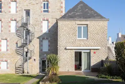 Appartement à 200 m de la plage – 3 chambres, 2 salles de bain