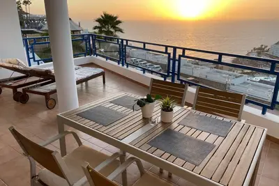 Image de Sunny Modern apartment - Sea View and beach access