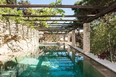 Image de My Rental Homes - Villa Oasis with infinity pool surrounded by the garden