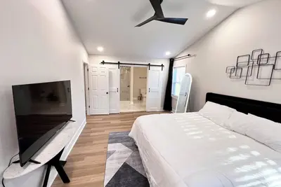 Image de Flexis living 4-bedroom house in Charlotte-Pnc-University-MotorSpeedway