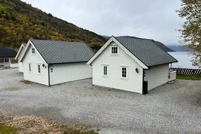 Image de Maison de vacances à Kinsarvik avec vue sur le lac