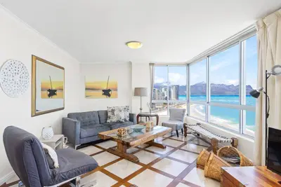 Image de Odeon Towers 810 - Deux Chambres Appartement, Couchages 4