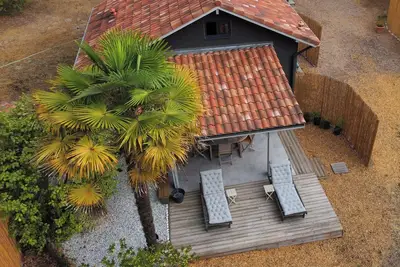 Image de Petite maison au cœur d’une zone naturelle, à 10mn des golfs, des plages, …