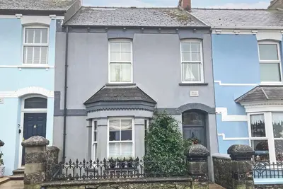 Image de Great property, built in circa 1840, in the heart of Tenby.