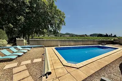 Image de Location de maison avec piscine au coeur du vignoble de Gigondas