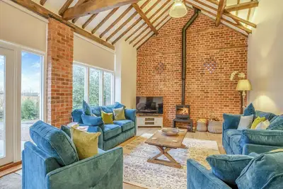 Image de 3 chambres à coucher à Whitchurch