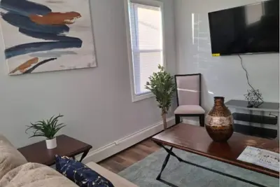 Image de The Dual-Suite at Mt. Pleasant 2b Apt Laundry \"P\"