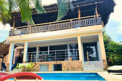 Image de Luxury Home With Ocean View