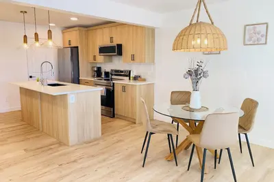 Image de Brand New 3 Br Entire Home Sw 15mins Airport & Wem