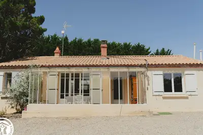 Gîte avec jeux et terrasse à La Guittière