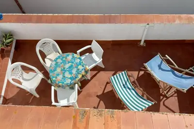 Image de Appartement 200m front de mer vue veille ville