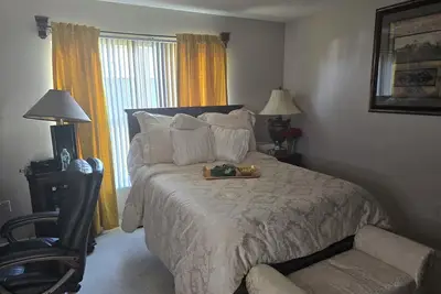 Image de Beautiful 4-bedroom house, Ac and WiFi in Deltona, 35 min from Disney, Universal