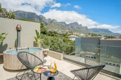 Image de The Argyle Camps Bay - Pool, 5 mins to beach
