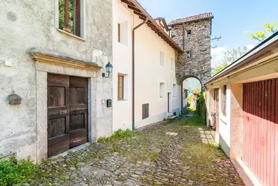 Image de The Turret \"Le Rondini\" on Lake Maggiore