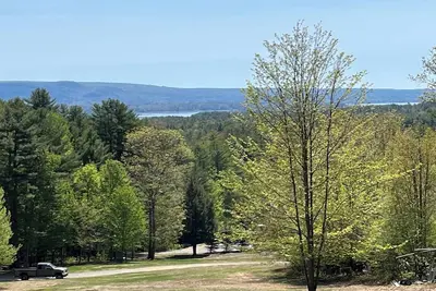 Image de True Adirondack Retreat! Nestled in the Mountains!